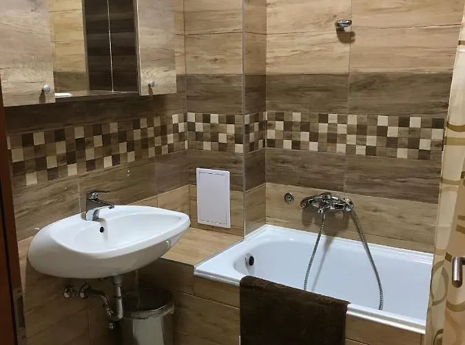 Royal 3* Cserkeszőlő