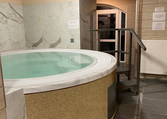 Royal 3* Cserkeszőlő