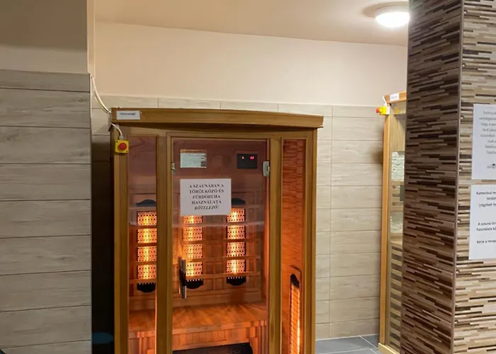 Otel Royal Cserkeszőlő